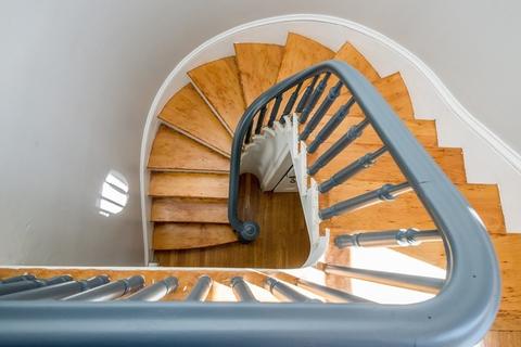 4666 N Main St, Fall River, MA 02720 photo 8