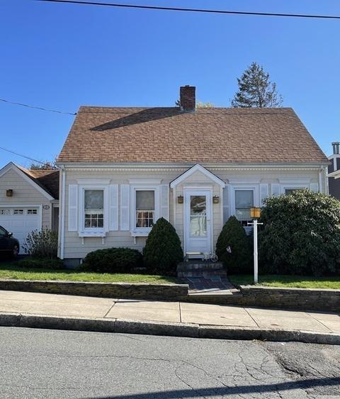 131 Valentine St, Fall River, MA 02720 photo 1