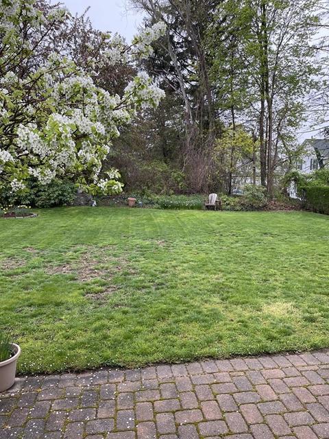 131 Valentine St, Fall River, MA 02720 photo 4