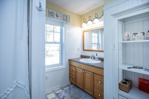 33 Coolidge Rd, Danvers, MA 01923 photo 23