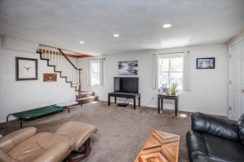 33 Coolidge Rd, Danvers, MA 01923 photo 18
