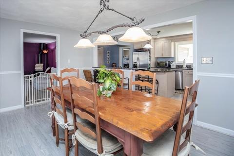 33 Coolidge Rd, Danvers, MA 01923 photo 9