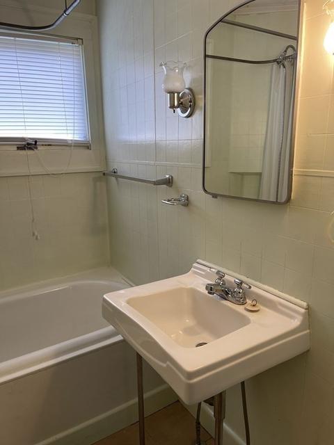 28 Cole St, Springfield, MA 01119 photo 6