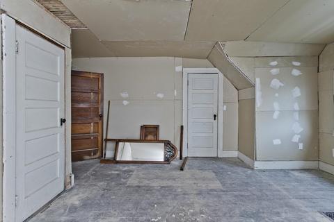 64 Westford Ave, Springfield, MA 01109 photo 29