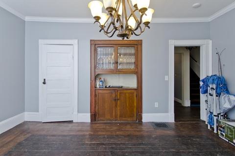 64 Westford Ave, Springfield, MA 01109 photo 9