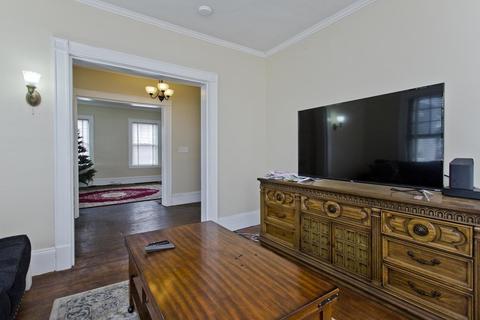 64 Westford Ave, Springfield, MA 01109 photo 4