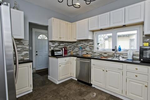 64 Westford Ave, Springfield, MA 01109 photo 10