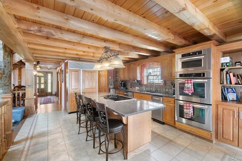 37 Taft Ave, Mendon, MA 01756 photo 13