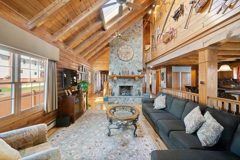 37 Taft Ave, Mendon, MA 01756 photo 8