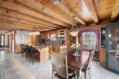 37 Taft Ave, Mendon, MA 01756 photo 12