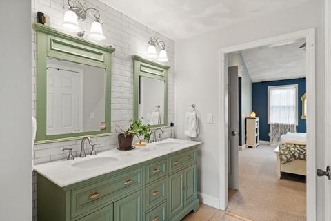 19 Prince Pl, Danvers, MA 01923 photo 15