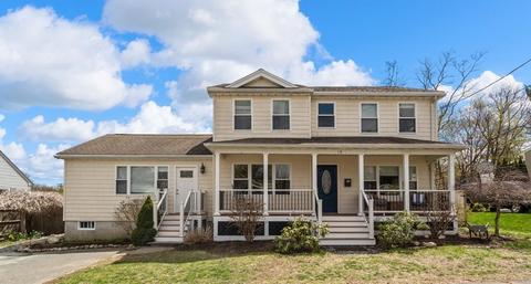 19 Prince Pl, Danvers, MA 01923 photo 1
