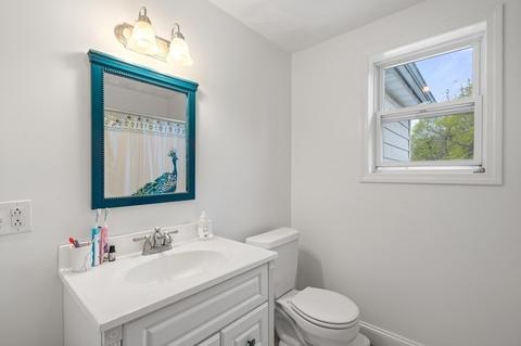 19 Prince Pl, Danvers, MA 01923 photo 18