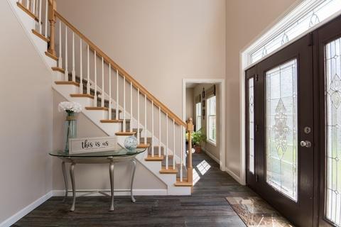 88 Old Farm Ln, Fall River, MA 02720 photo 4
