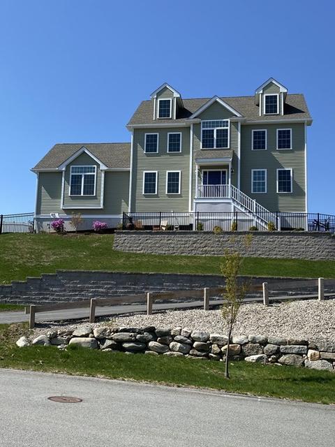 19 Overlook Dr, Danvers, MA 01923 photo 1