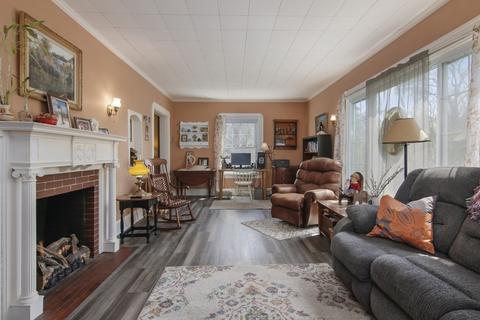 16 Riverview St, Springfield, MA 01108 photo 4