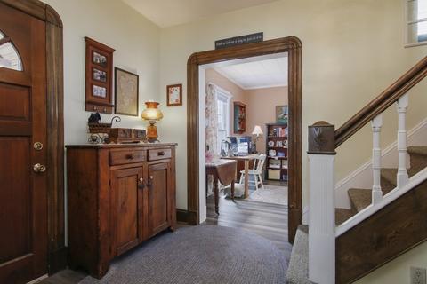 16 Riverview St, Springfield, MA 01108 photo 3