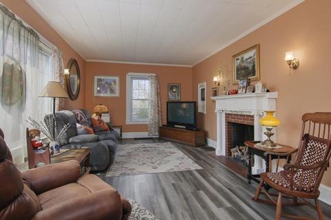 16 Riverview St, Springfield, MA 01108 photo 6