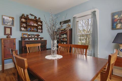 16 Riverview St, Springfield, MA 01108 photo 8