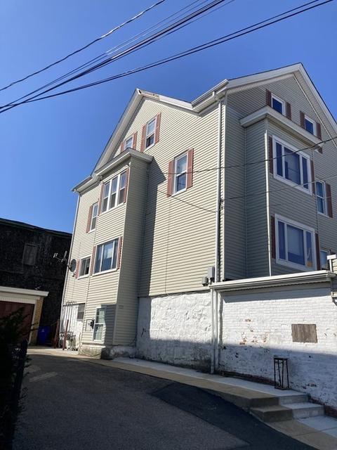 263 E Main St, Fall River, MA 02724 photo 2
