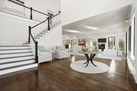 41 Weaver Rd, Barnstable, MA 02632 photo 4