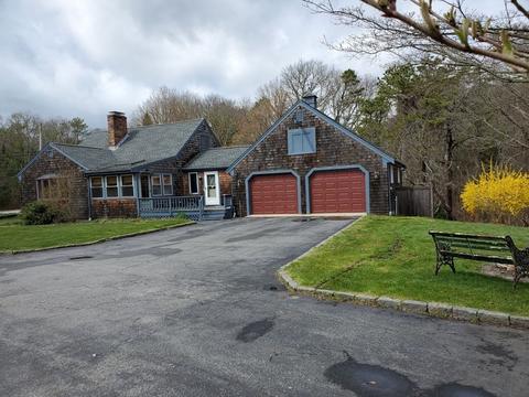 927 County Rd, Bourne, MA 02559 photo 1