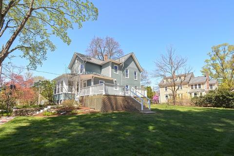 76 Maple St, Framingham, MA 01702 photo 3