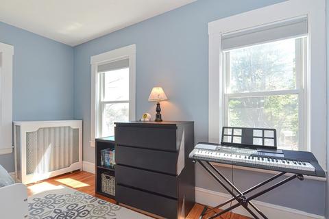 76 Maple St, Framingham, MA 01702 photo 25