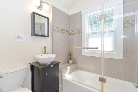 76 Maple St, Framingham, MA 01702 photo 28