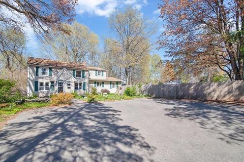 46 E Street Ave, Chicopee, MA 01020 photo 2