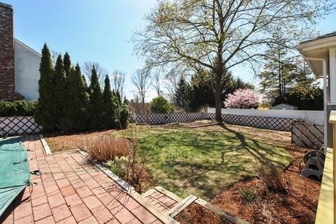 2 Pleasant View Dr, Canton, MA 02021 photo 23