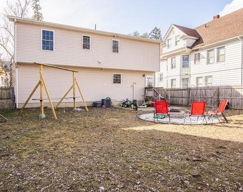 13 Ruskin St, Springfield, MA 01108 photo 7