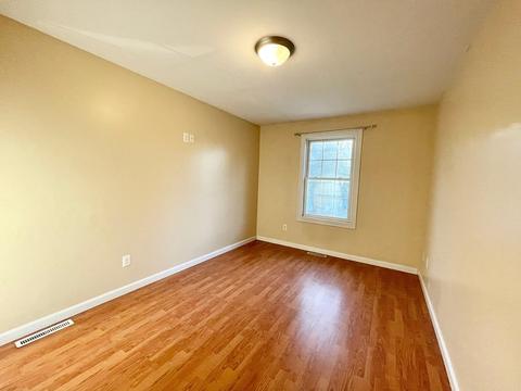 13 Ruskin St, Springfield, MA 01108 photo 17