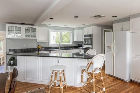 77 Centre Ln, Milton, MA 02186 photo 7