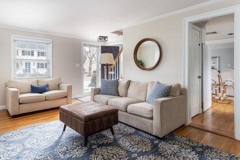 77 Centre Ln, Milton, MA 02186 photo 6