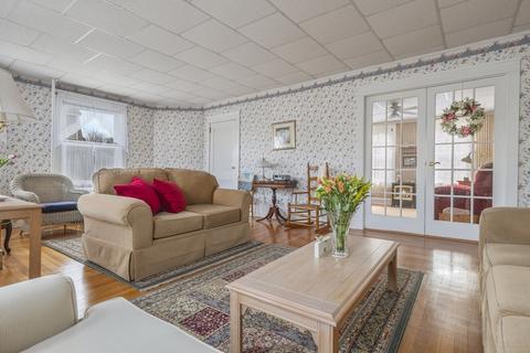 10 Burke St, Fall River, MA 02720 photo 5