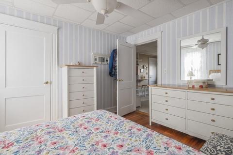 10 Burke St, Fall River, MA 02720 photo 17