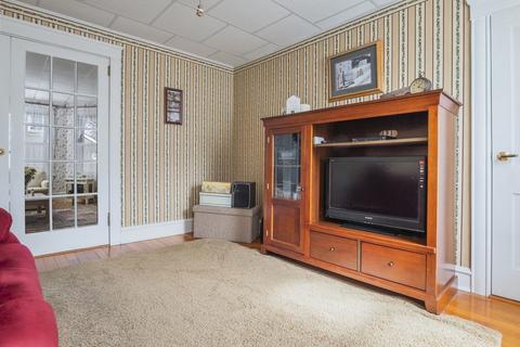 10 Burke St, Fall River, MA 02720 photo 12