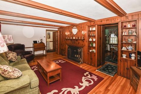 60 Boulevard Rd, Dedham, MA 02026 photo 10