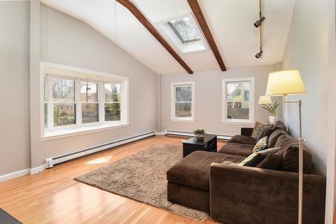 8 Oakcrest Rd, Needham, MA 02492 photo 5