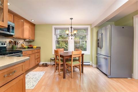 8 Oakcrest Rd, Needham, MA 02492 photo 8