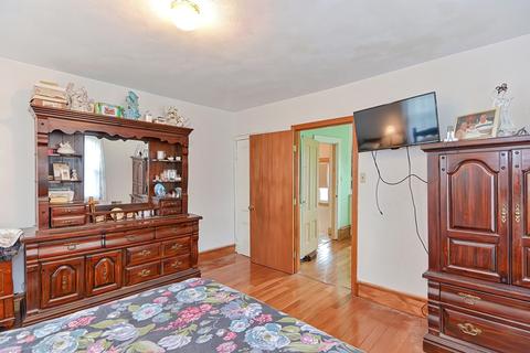62 Paris St, Everett, MA 02149 photo 13