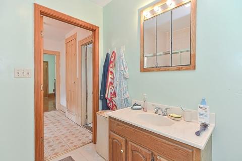 62 Paris St, Everett, MA 02149 photo 20