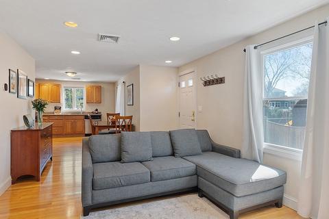 75 Green St #4, Reading, MA 01867 photo 9