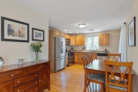 75 Green St #4, Reading, MA 01867 photo 3