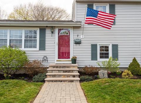 7 Kimberly Dr, Danvers, MA 01923 photo 1