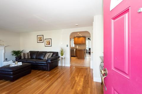 7 Kimberly Dr, Danvers, MA 01923 photo 9