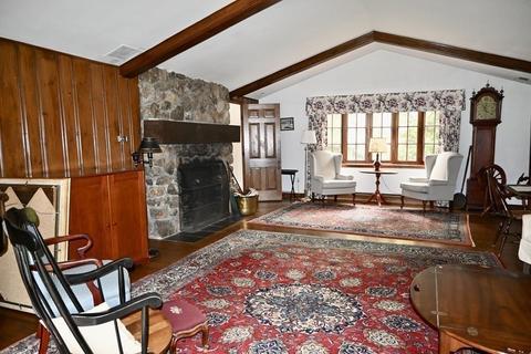 15 Elm St, Canton, MA 02021 photo 6