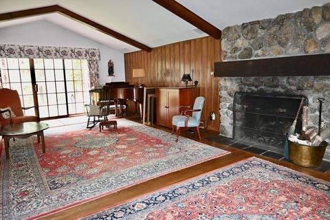 15 Elm St, Canton, MA 02021 photo 4