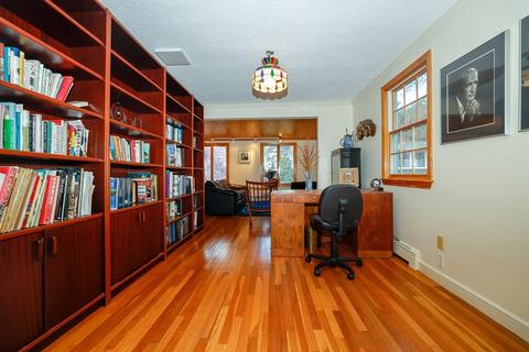 11 Amelia Rd, Needham, MA 02494 photo 4
